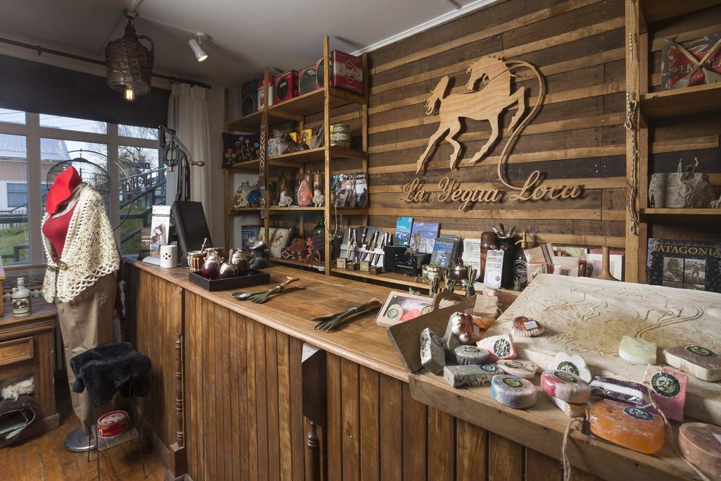 Hotel Boutique La Yegua Loca Punta Arenas Luaran gambar
